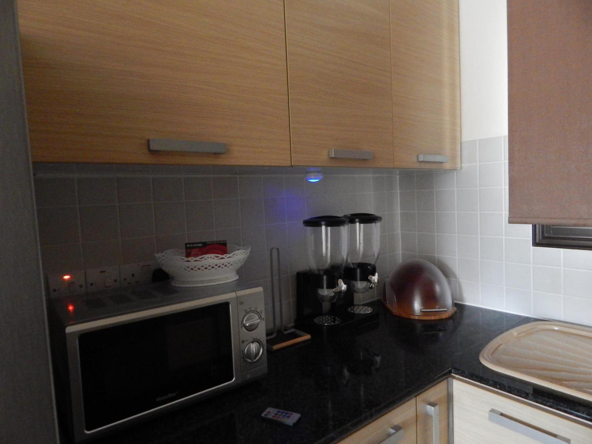 Barlee'S Apartment Paralímni Eksteriør bilde